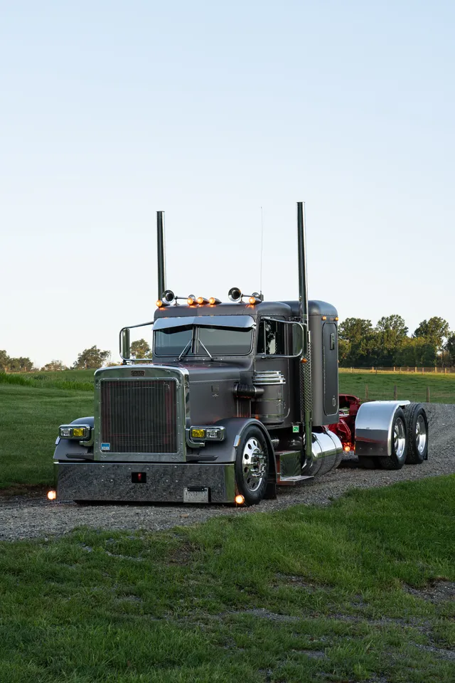 Truck painting work