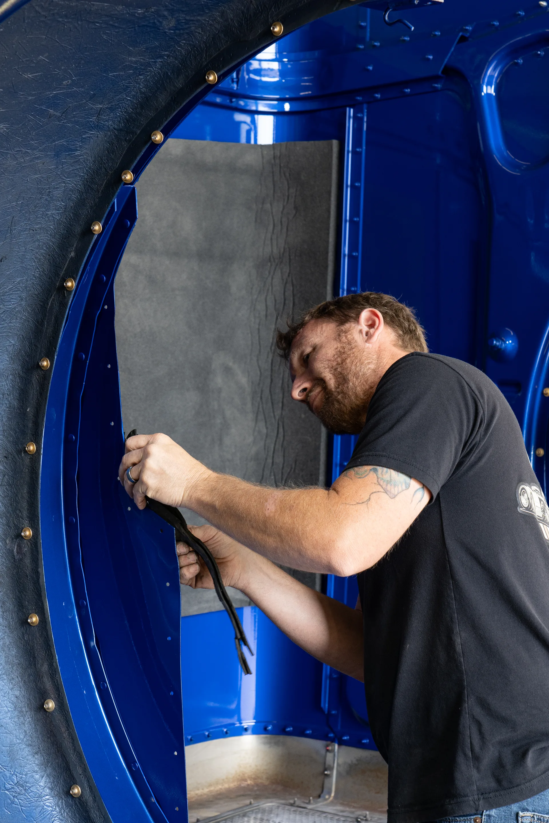 Contact L&S Truck Painting