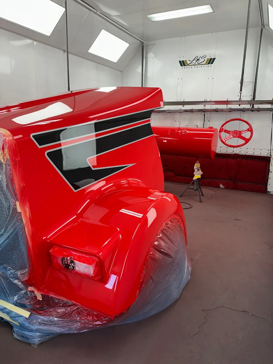 Truck painting work