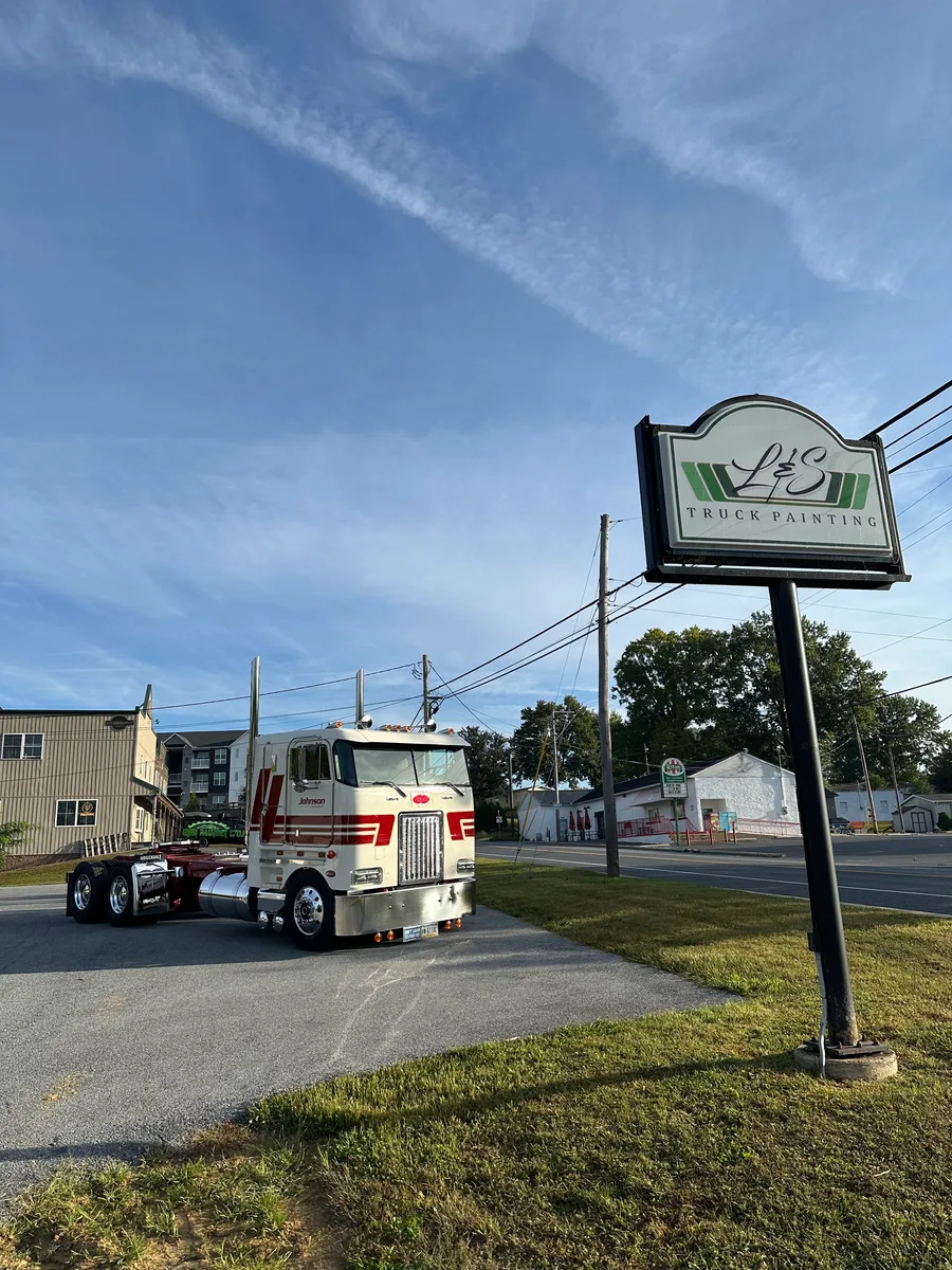 L&S Truck Painting facility